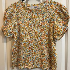 Zara floral top with a puff sleeve.
